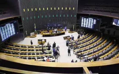 Governos e esquerda buscam evitar desvirtuamento na votação do IR