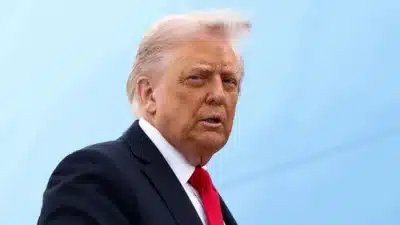 Trump lamenta ataque a tiros contra igreja em Michigan, pede orações