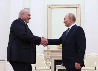 Belarus propõe usina nuclear para alimentar ocupação russa na Ucrânia