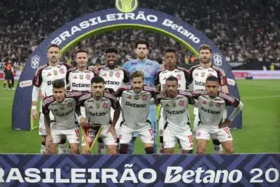 Flamengo aumenta vantagem e lidera na disputa pelo título brasileiro