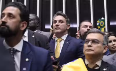 Bolsonaro aliados defendem STF, criticam “equívocos do passado”