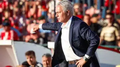 Mourinho minimiza reencontro com Chelsea: “Não sinto muita coisa” no jogo da Champions