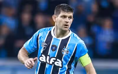 Kannemann fecha contrato com Grêmio até 2027 e marca 11 anos no clube: “Sigo motivado!”