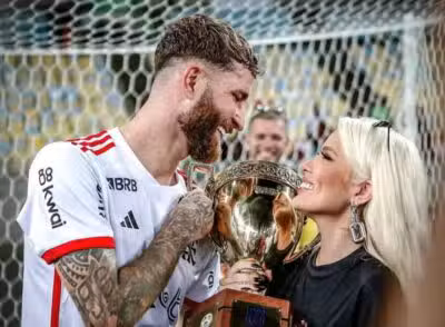 Karoline Lima e Léo Pereira encerram namoro; Flamengo nega festa em Buenos Aires
