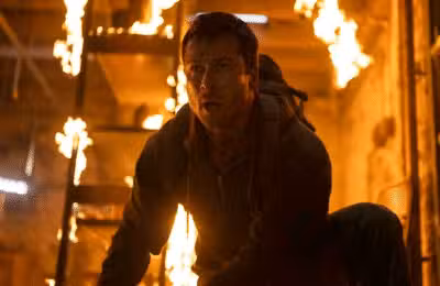 Glenn Powell estrela “O Sobrevivente” em novo filme de Edgar Wright