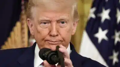 Trump provoca Powell com nova declaração sobre saída do Fed