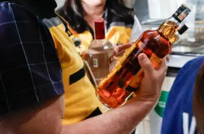 Bahia: Homem morre em Salvador após suspeita de intoxicação por metanol