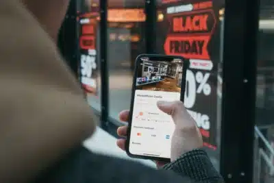 Black Friday: 70% dos brasileiros planejam compras e 60% gastarão acima de R$ 500
