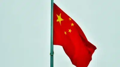 Banco Mundial eleva projeção de crescimento da China para 4,8% em 2025