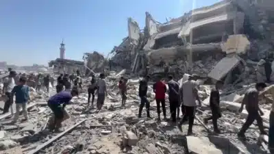 Papa Francisco denuncia “massacre contínuo” de Israel e lamenta sofrimento palestino