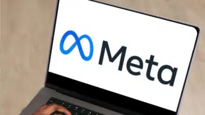 Meta é notificada pela AGU para retirar conteúdo de falsificação de bebidas Meta é notificada pela AGU para retirar conteúdo de falsificação de bebidas