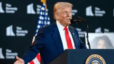 Trump e Al-Sisi lideram cúpula de paz sobre guerra em Gaza Trump e Al-Sisi lideram cúpula de paz sobre guerra em Gaza