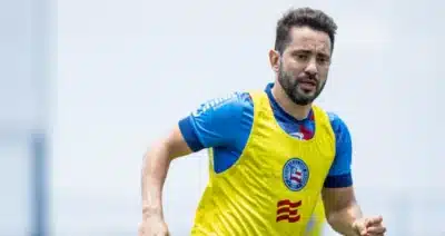 Éverton Ribeiro passa por recuperação após cirurgia para tratamento de câncer na tireoide