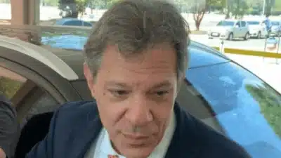 Haddad avalia reunião com Trump como “positiva” e aguarda nota oficial