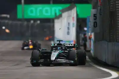 George Russell conquista vitória surpreendente no GP de Singapura! Verstappen fecha em segundo