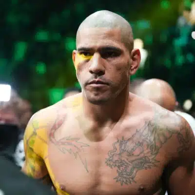 Poatan acerta em cruzamento com Jon Jones na Casa Branca
