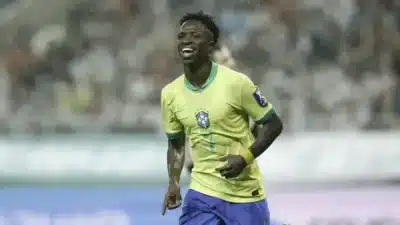 Vini Jr. revela para quem dedicou gol pela Seleção Brasileira Vini Jr. revela para quem dedicou gol pela Seleção Brasileira