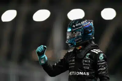 Mercedes domina em Singapura e Russell conquista a pole position!