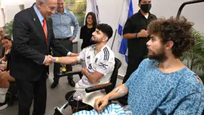 Hospitais israelenses preparam protocolos para atender reféns após 700 dias em Gaza