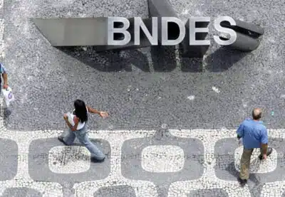 BNDES destina R$ 4 bilhões para empresas atingidas por aumento de tarifas dos EUA