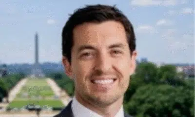 Derek Theurer assume novo cargo no Tesouro dos EUA como vice-secretário