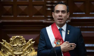 Peru elege novo presidente após destituição de Dina Boluarte; Jerí assume cargo Peru elege novo presidente após destituição de Dina Boluarte; Jerí assume cargo