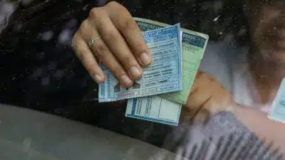 Governo oferece CNH gratuita para caminhoneiros: programa já vale!