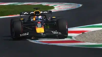 Verstappen lidera treino livre de Singapura com tempo recorde na F1
