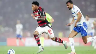 Flamengo x Cruzeiro empatam e Palmeiras se aproxima do título