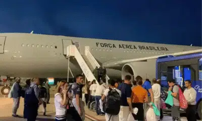 Brasil registra recorde de deportações dos EUA em 2025 com 2.268 brasileiros