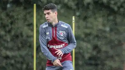 São Paulo se organiza para clássico contra o Grêmio pelo Brasileirão São Paulo se organiza para clássico contra o Grêmio pelo Brasileirão