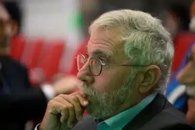 Trump critica Krugman: China precisa vencer guerra comercial contra EUA Trump critica Krugman: China precisa vencer guerra comercial contra EUA