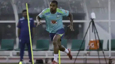 Paulo Henrique revela como soube da convocação em avião; lateral do Vasco é estreante no Brasil Paulo Henrique revela como soube da convocação em avião; lateral do Vasco é estreante no Brasil